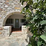 Hébergement de vacances Parostalkinghouse Piso Livadi