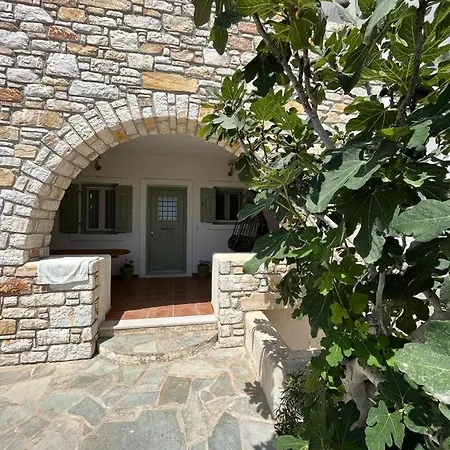 Сasa de vacaciones Parostalkinghouse Piso Livadi
