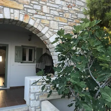 Сasa de vacaciones Parostalkinghouse Piso Livadi