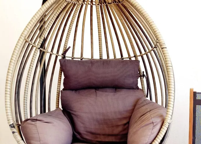 Parostalkinghouse Piso Livadi