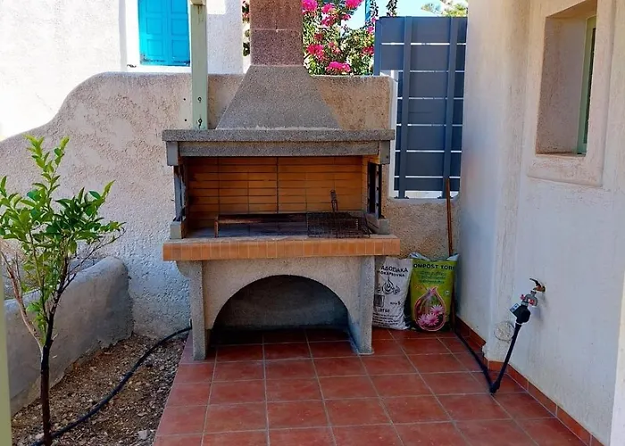 Parostalkinghouse Piso Livadi